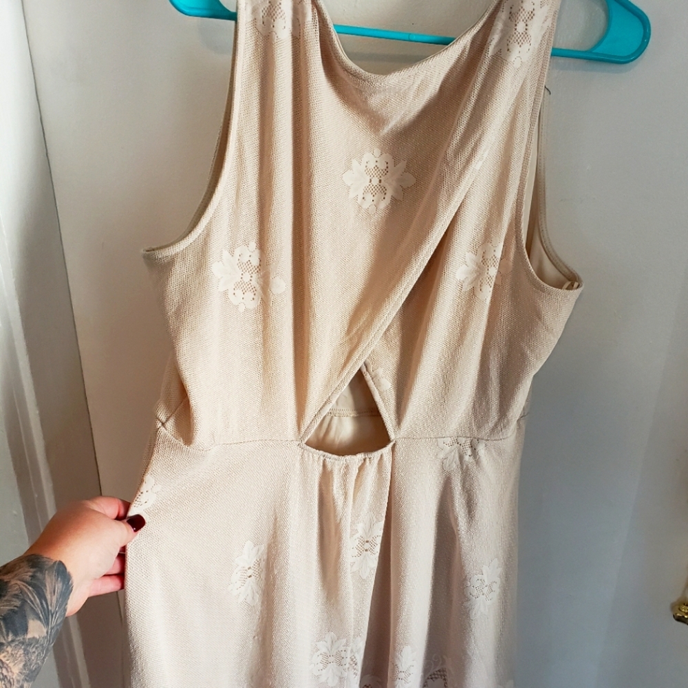 XL cream Lauren Conrad dress